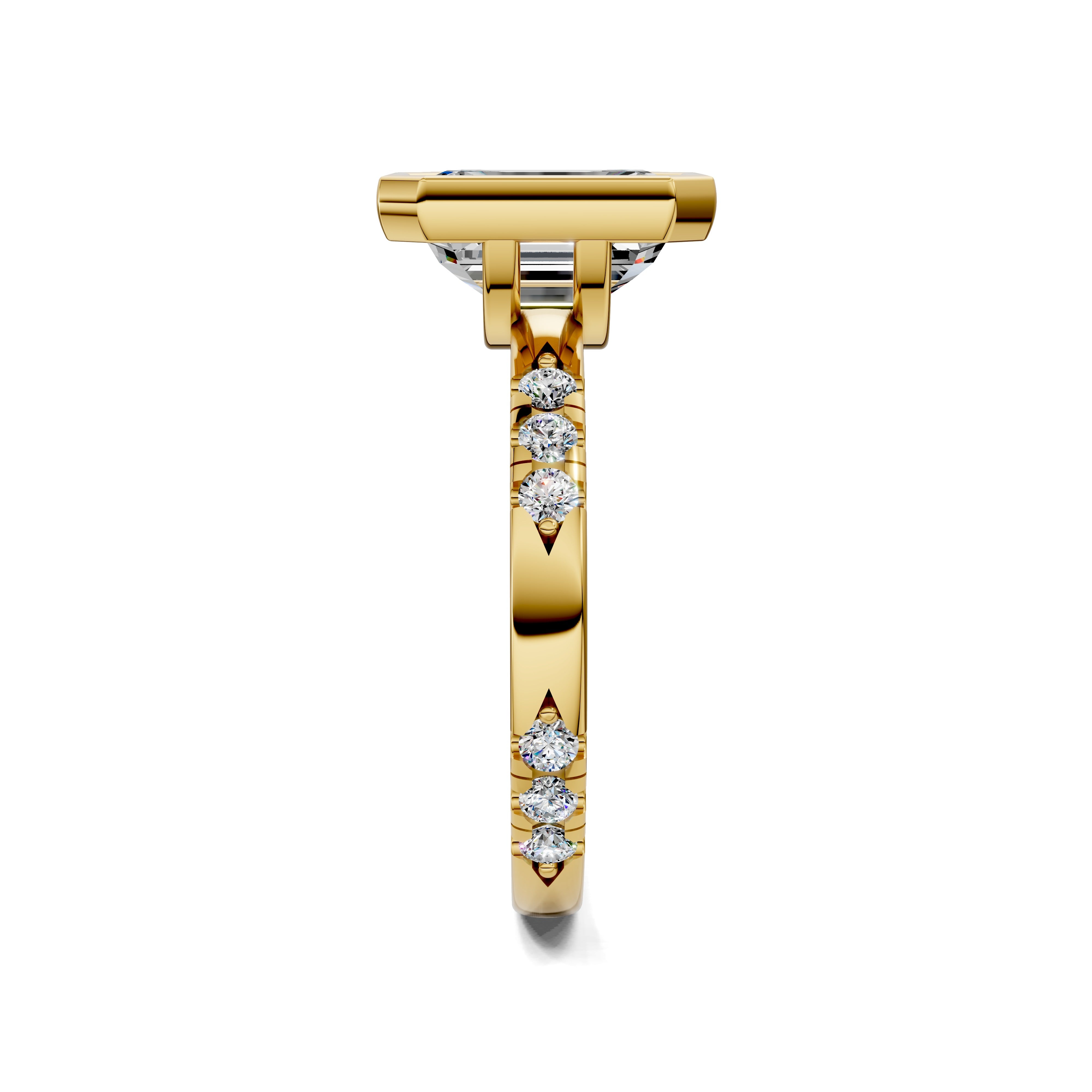 The Seraphelle Emerald Bezel Ring