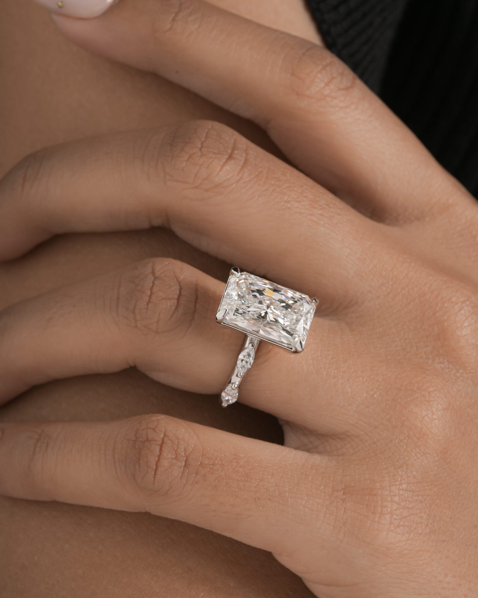 Valora Radiant Sculpted Crescent Ring
