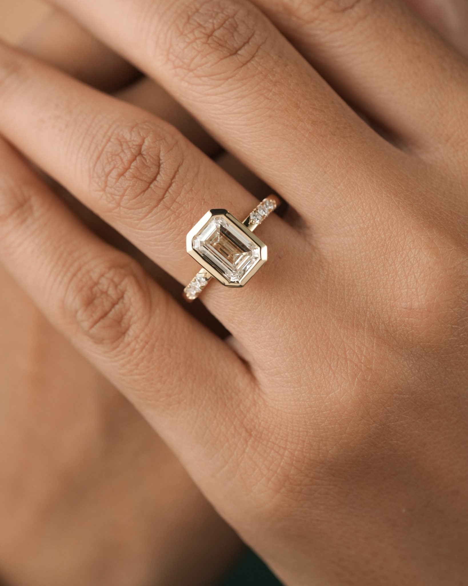 The Seraphelle Emerald Bezel Ring