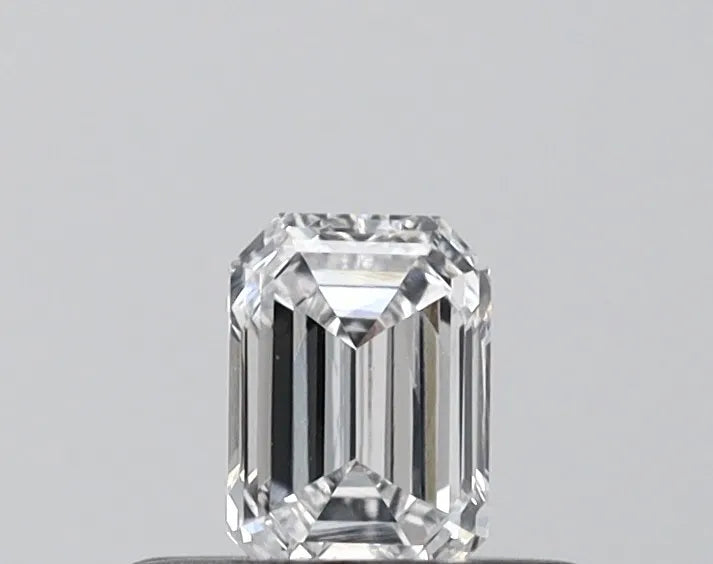 0.35ct Emerald Lab Grown Diamond (Colour D, Clarity VVS2, IGI Certified)
