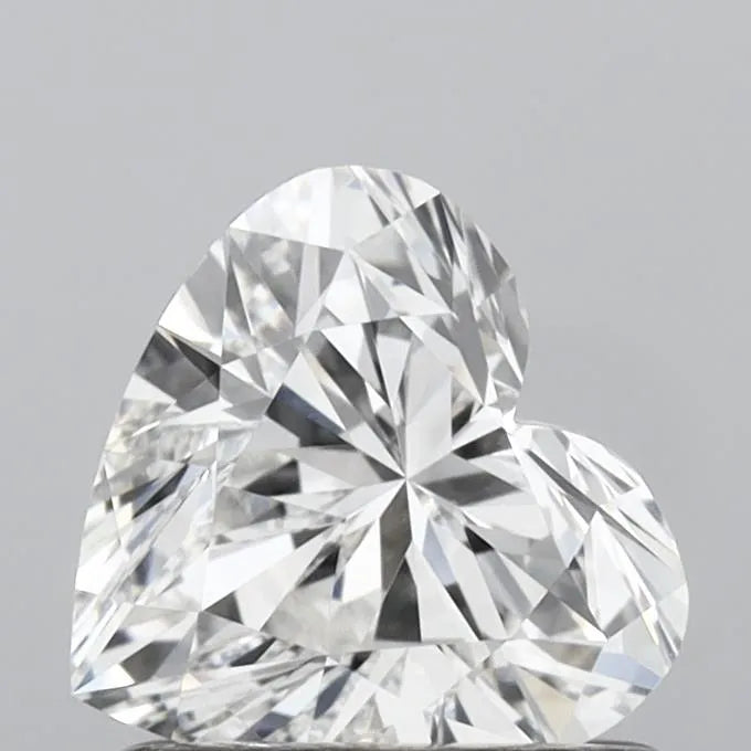 1.00ct Heart Lab Grown Diamond (Colour F, Clarity VVS2, IGI Certified)