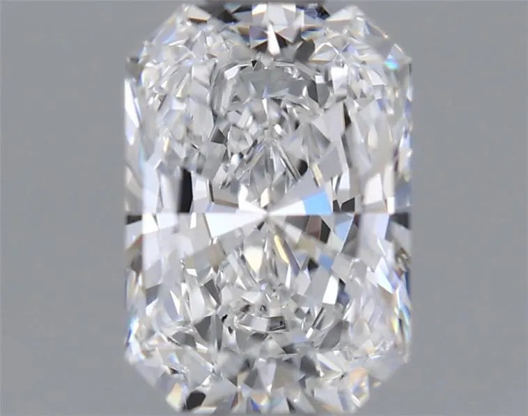 1.00ct Radiant Lab Grown Diamond (Colour D, Clarity SI1, IGI Certified)