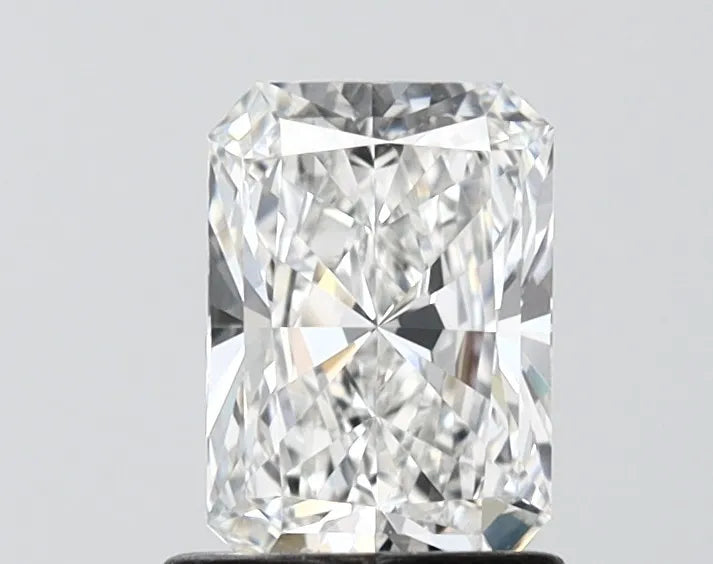 1.07ct Radiant Lab Grown Diamond (Colour E, Clarity IF, IGI Certified)
