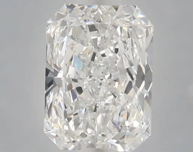 1.24ct Radiant Lab Grown Diamond (Colour D, Clarity VVS2, IGI Certified)