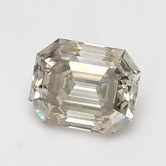 1.32ct Emerald Natural Diamond (Colour Fancy Light Brown, Clarity SI2, GIA Certified)