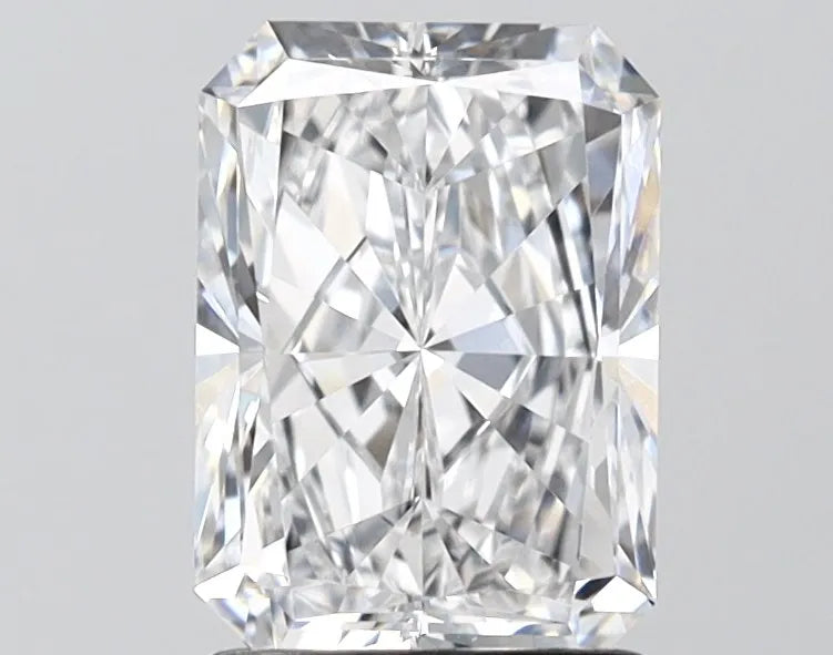 2.00ct Radiant Lab Grown Diamond (Colour D, Clarity VVS2, IGI Certified)