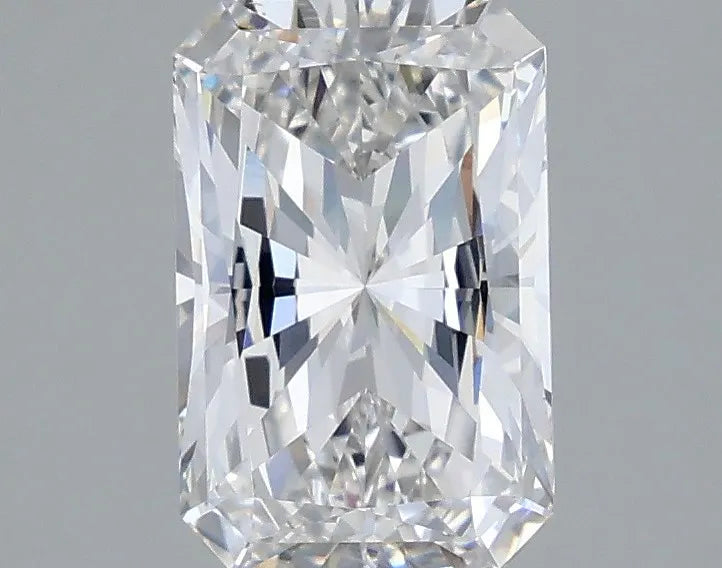 2.01ct Radiant Lab Grown Diamond (Colour E, Clarity VVS2, IGI Certified)
