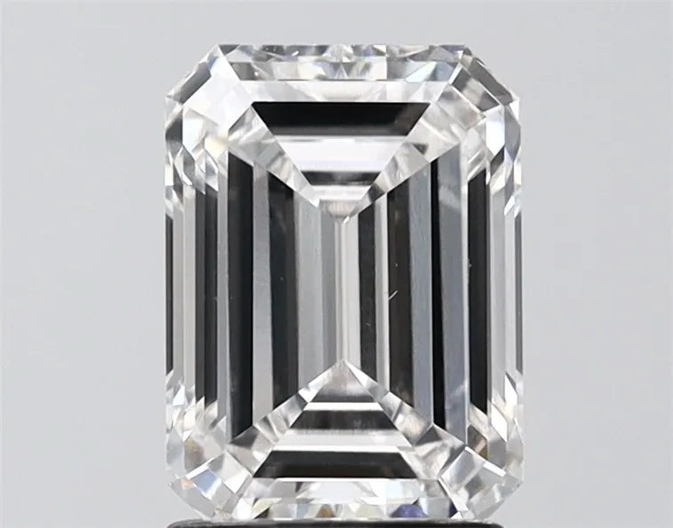 2.02ct Emerald Lab Grown Diamond (Colour E, Clarity VVS2, IGI Certified)