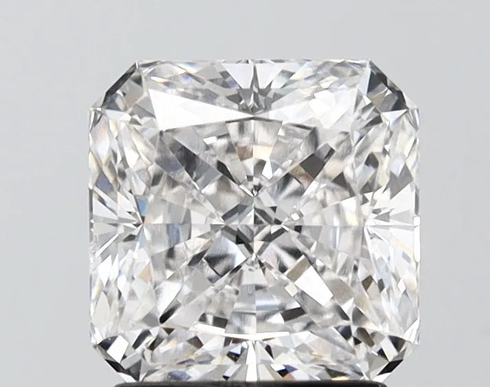 2.02ct Square radiant Lab Grown Diamond (Colour E, Clarity VVS2, IGI Certified)