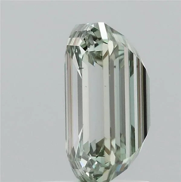 2.03ct Emerald Lab Grown Diamond (Colour Fancy Vivid Green, Clarity VS2, IGI Certified)