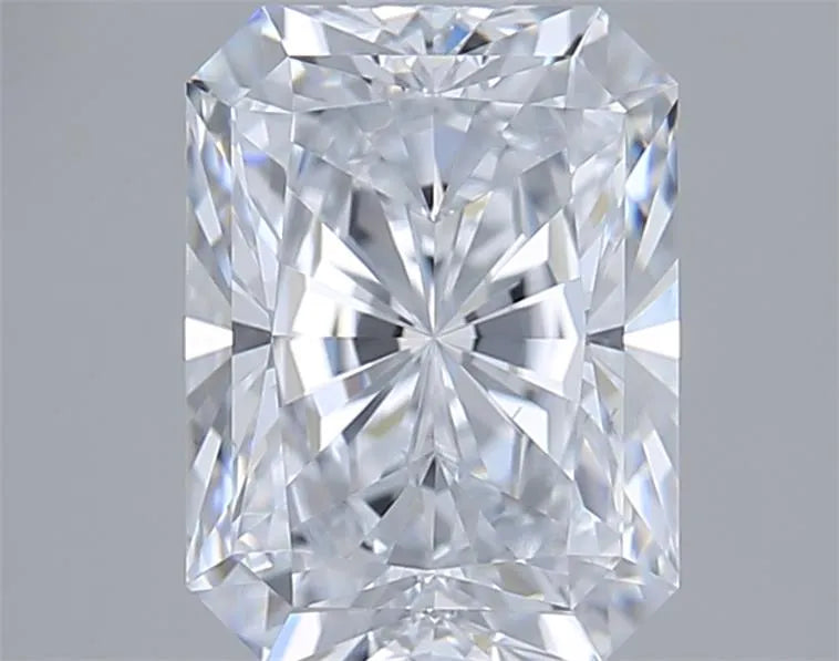 2.03ct Radiant Lab Grown Diamond (Colour E, Clarity VS1, IGI Certified)