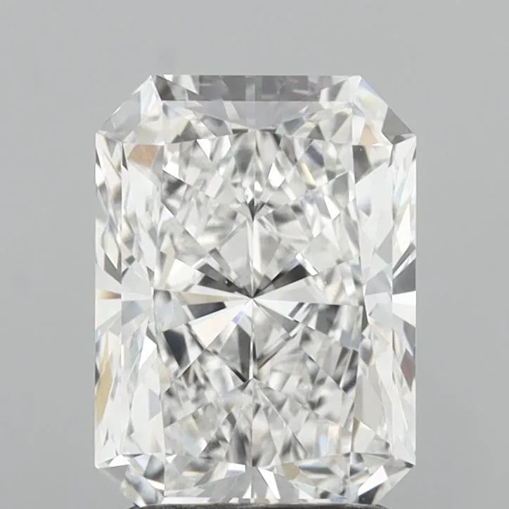 2.03ct Radiant Lab Grown Diamond (Colour E, Clarity VVS2, IGI Certified)