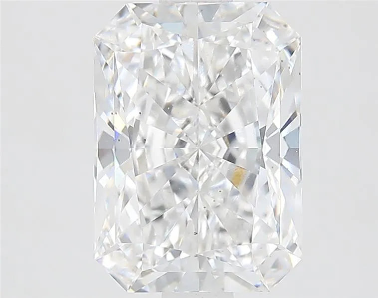 2.04ct Radiant Lab Grown Diamond (Colour E, Clarity VS2, IGI Certified)