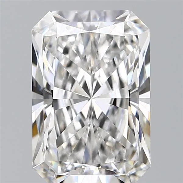 2.04ct Radiant Lab Grown Diamond (Colour E, Clarity VVS2, IGI Certified)