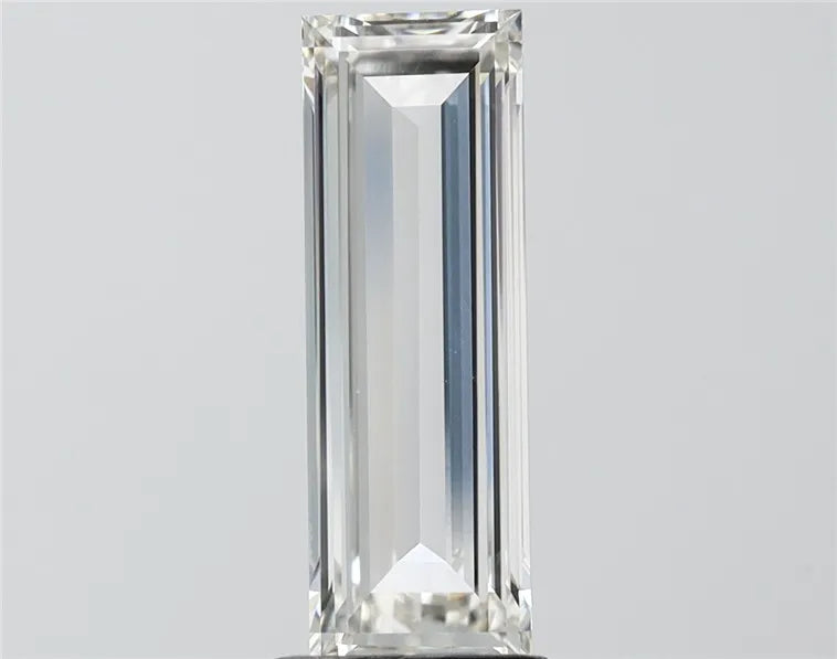 2.06ct Baguette Lab Grown Diamond (Colour G, Clarity VVS1, IGI Certified)