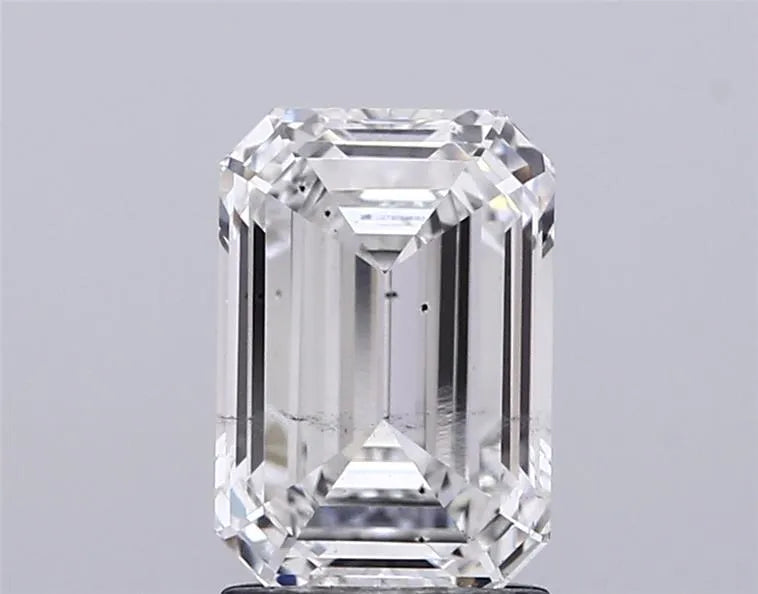 2.06ct Emerald Lab Grown Diamond (Colour F, Clarity SI1, IGI Certified)