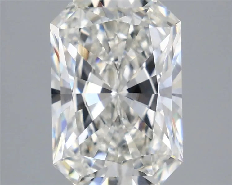 2.06ct Radiant Lab Grown Diamond (Colour G, Clarity VVS2, IGI Certified)