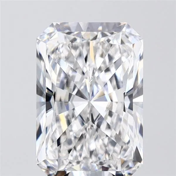 2.07ct Radiant Lab Grown Diamond (Colour E, Clarity VVS2, IGI Certified)