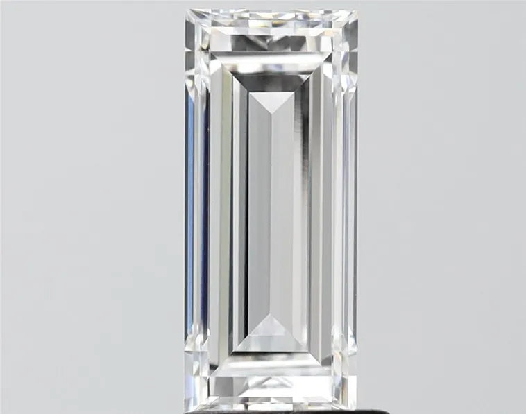 2.08ct Baguette Lab Grown Diamond (Colour D, Clarity VVS1, IGI Certified)