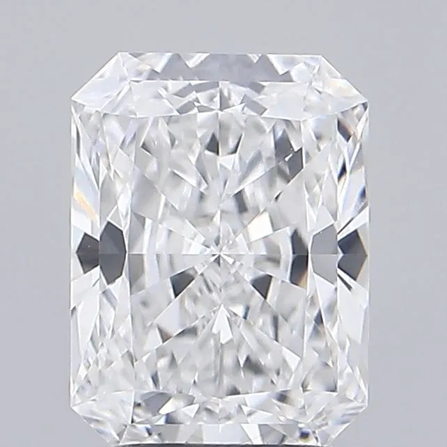 2.09ct Radiant Lab Grown Diamond (Colour E, Clarity VVS2, IGI Certified)
