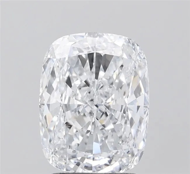 2.22ct Cushion modified Lab Grown Diamond (Colour E, Clarity VVS2, IGI Certified)