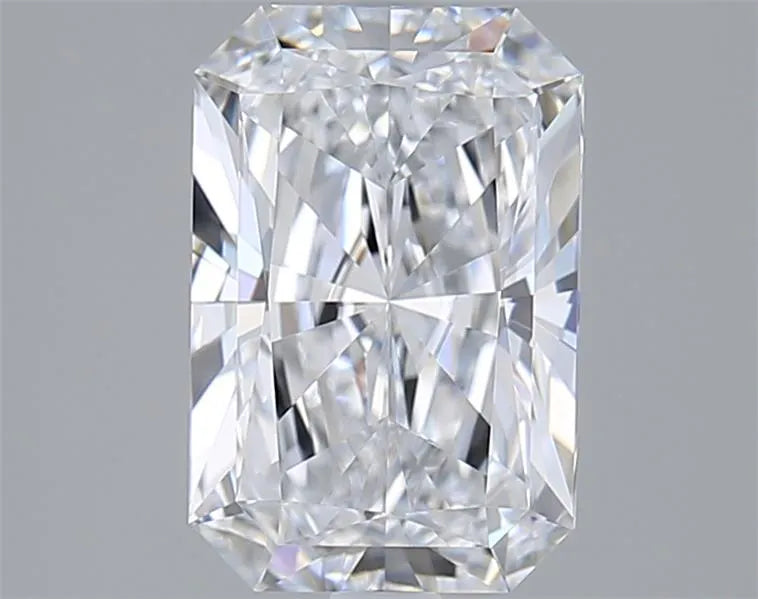 2.29ct Radiant Lab Grown Diamond (Colour D, Clarity VVS1, IGI Certified)