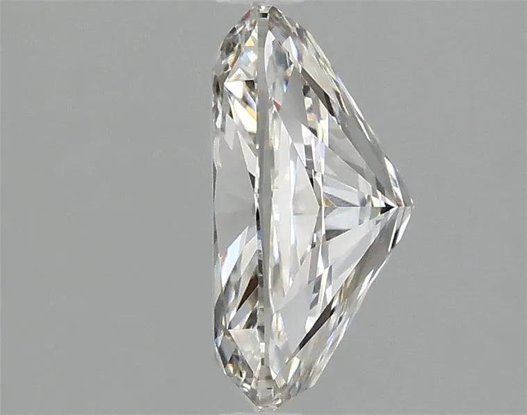 2.45ct Cushion modified Lab Grown Diamond (Colour G, Clarity VS1, IGI Certified)