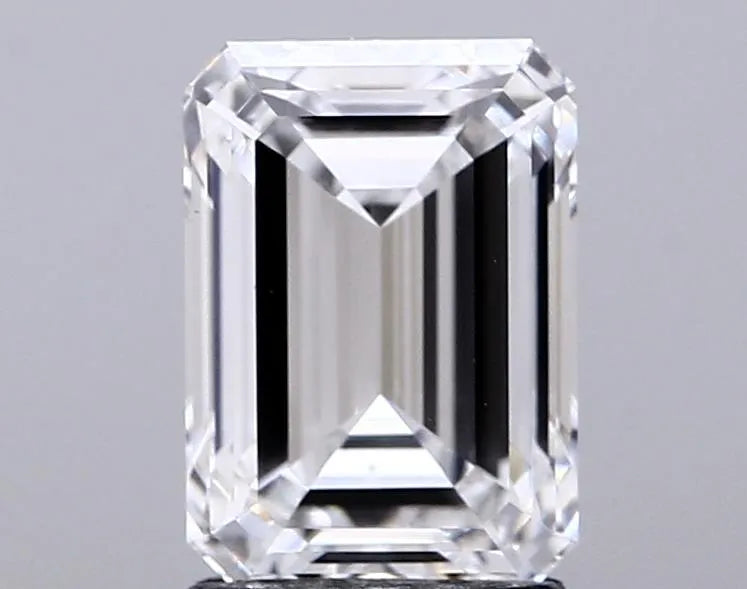 2.52ct Emerald Lab Grown Diamond (Colour D, Clarity VVS2, IGI Certified)