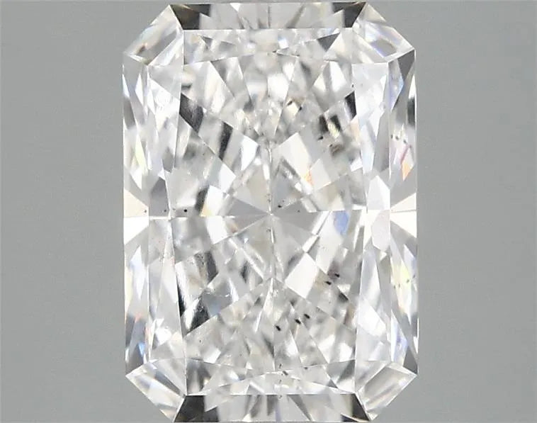2.53ct Radiant Lab Grown Diamond (Colour D, Clarity SI1, IGI Certified)