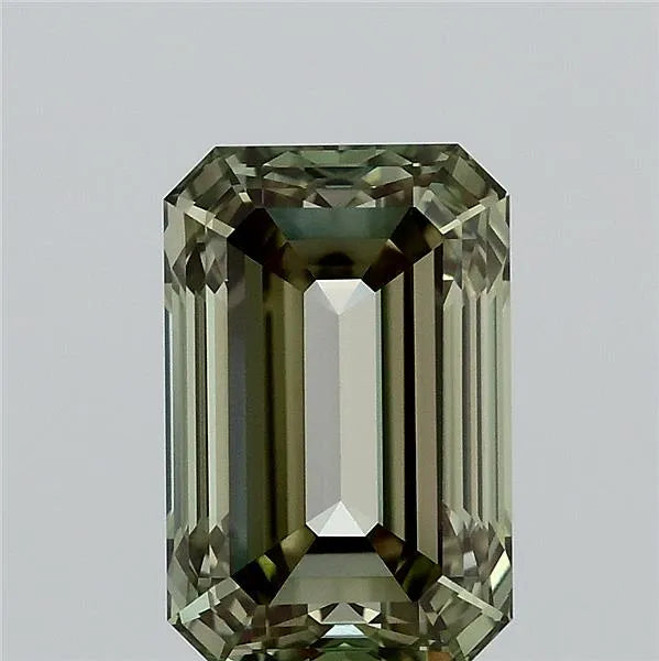 2.57ct Emerald Lab Grown Diamond (Colour Fancy Vivid Green, Clarity VVS2, IGI Certified)