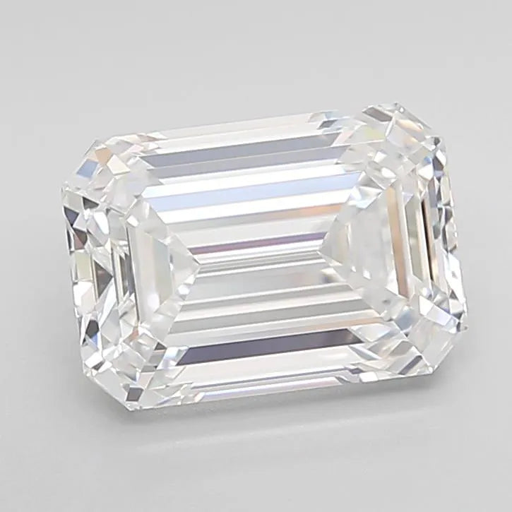 2.65ct Emerald Lab Grown Diamond (Colour D, Clarity IF, Cut EX, IGI Certified)