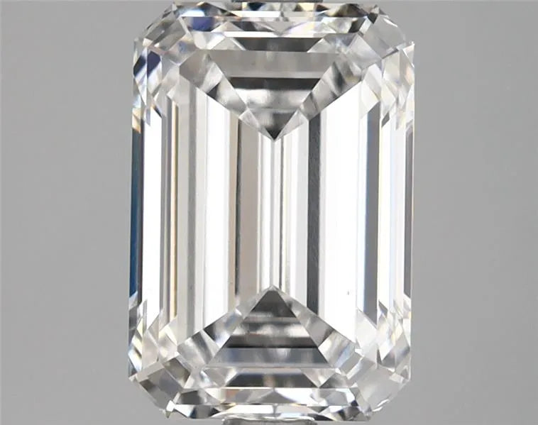 2.67ct Emerald Lab Grown Diamond (Colour E, Clarity VS2, IGI Certified)