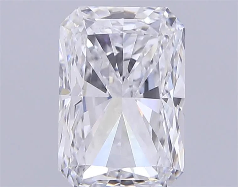 2.87ct Radiant Lab Grown Diamond (Colour D, Clarity VVS2, IGI Certified)