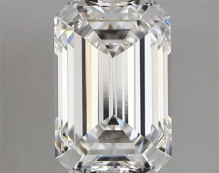 2.90ct Emerald Lab Grown Diamond (Colour E, Clarity VVS1, IGI Certified)