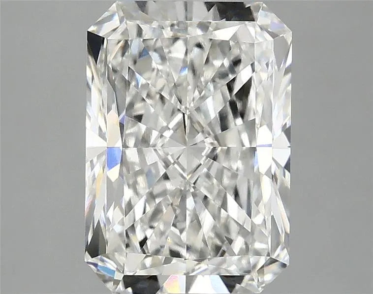 2.90ct Radiant Lab Grown Diamond (Colour F, Clarity VVS2, IGI Certified)