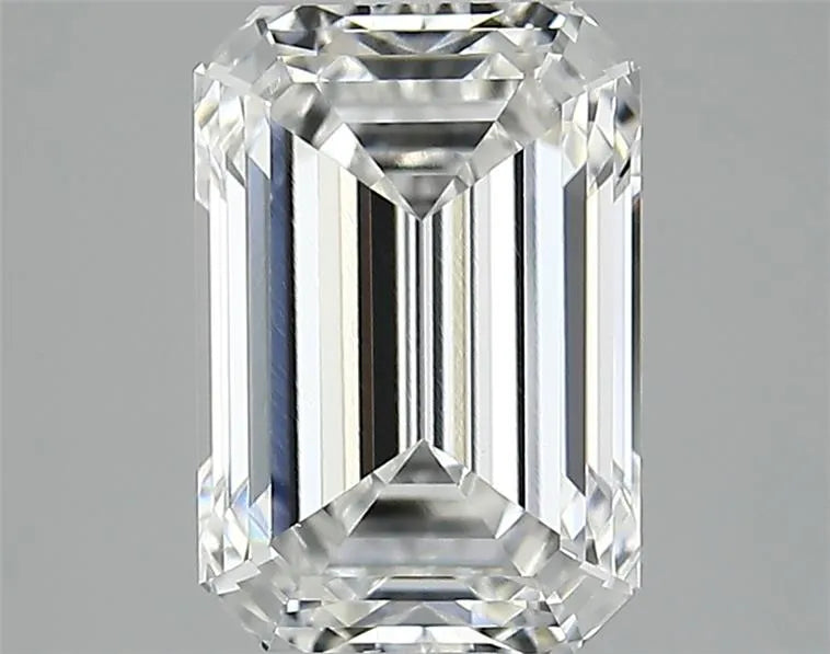 2.93ct Emerald Lab Grown Diamond (Colour E, Clarity VVS2, IGI Certified)