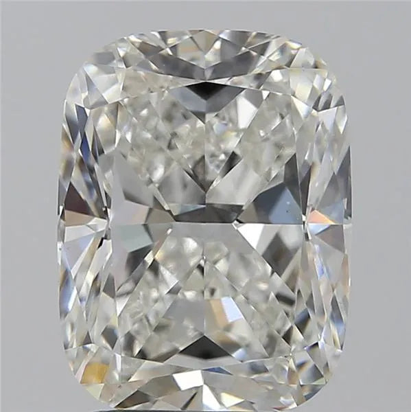 3.01ct Cushion modified Lab Grown Diamond (Colour E, Clarity VVS2, IGI Certified)