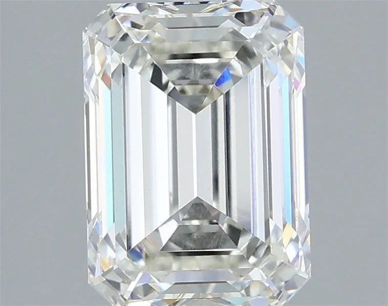 3.02ct Emerald Lab Grown Diamond (Colour G, Clarity VVS2, IGI Certified)