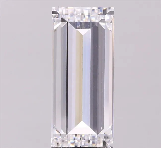 3.03ct Baguette Lab Grown Diamond (Colour D, Clarity VVS2, IGI Certified)