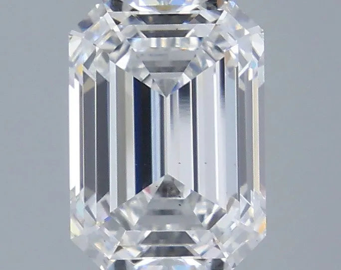 3.03ct Emerald Lab Grown Diamond (Colour E, Clarity VS2, IGI Certified)