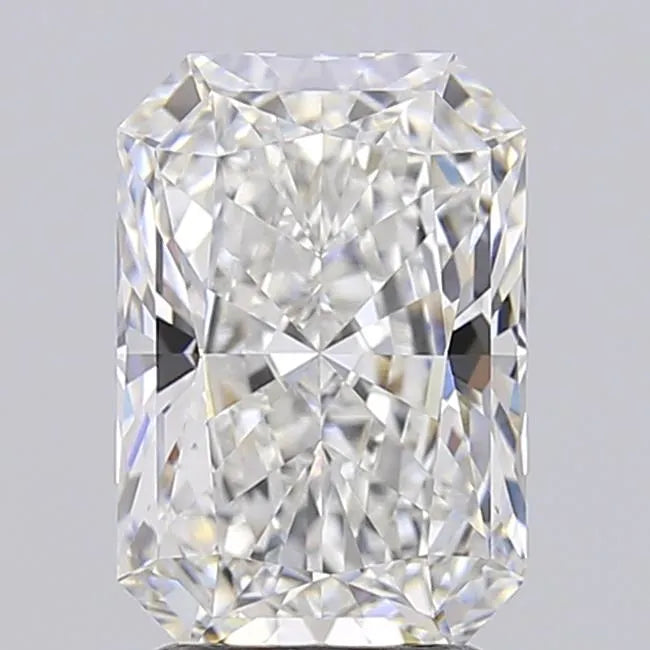 3.05ct Radiant Lab Grown Diamond (Colour E, Clarity VVS2, IGI Certified)