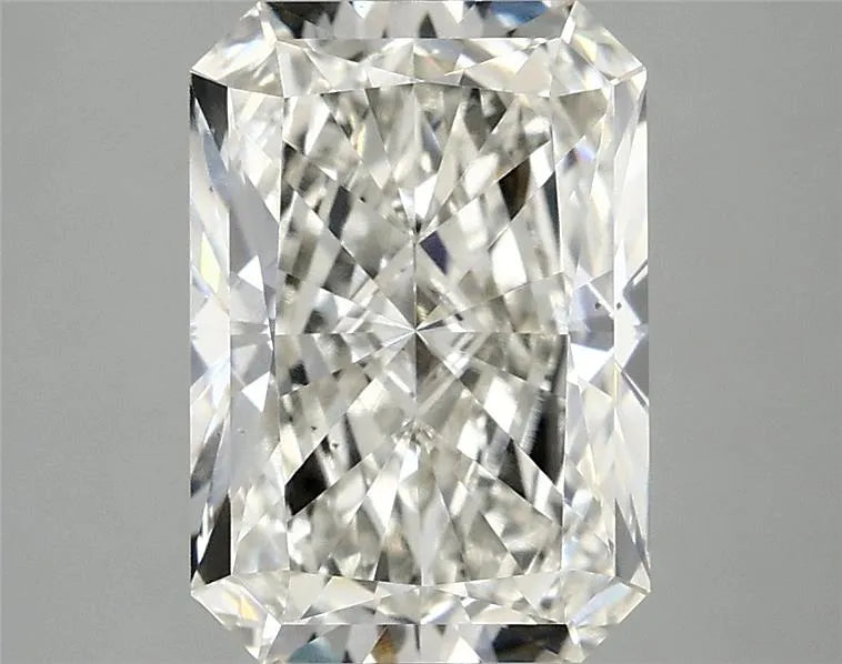 3.06ct Radiant Lab Grown Diamond (Colour H, Clarity VS2, IGI Certified)
