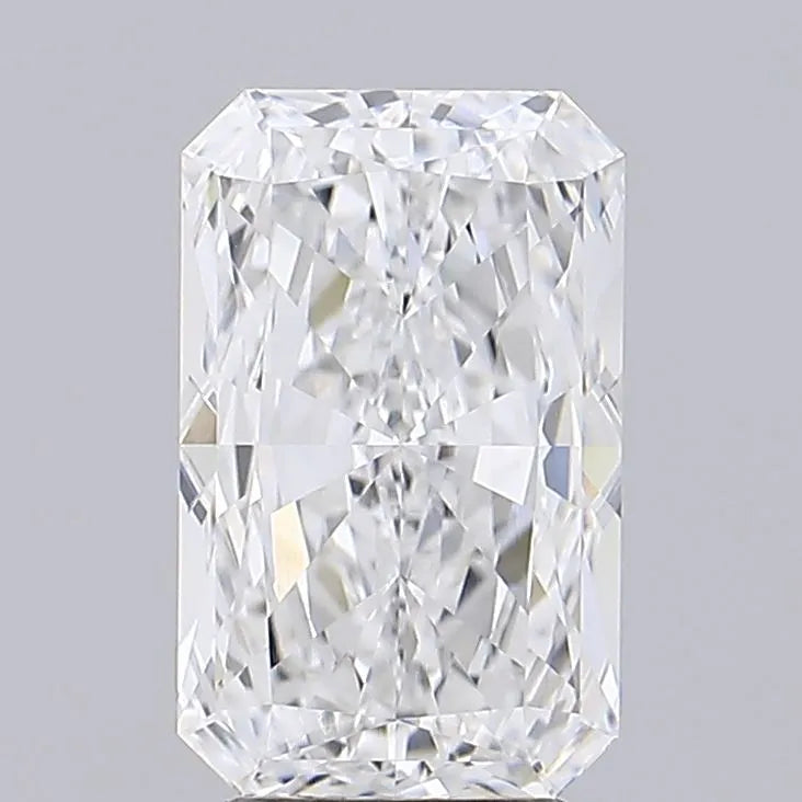 3.08ct Radiant Lab Grown Diamond (Colour E, Clarity IF, IGI Certified)