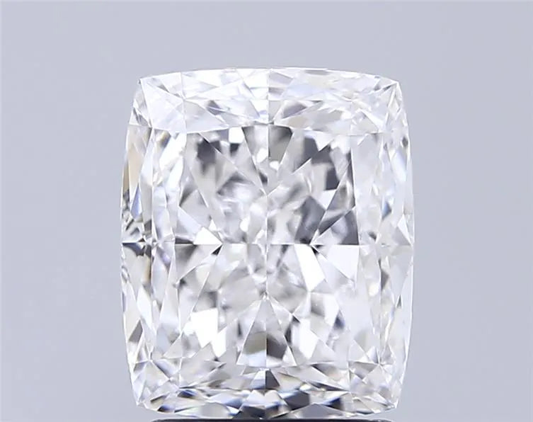 3.10ct Cushion modified Lab Grown Diamond (Colour E, Clarity VVS1, IGI Certified)