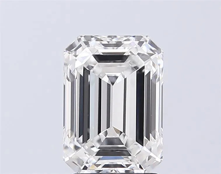 3.11ct Emerald Lab Grown Diamond (Colour E, Clarity VVS2, IGI Certified)