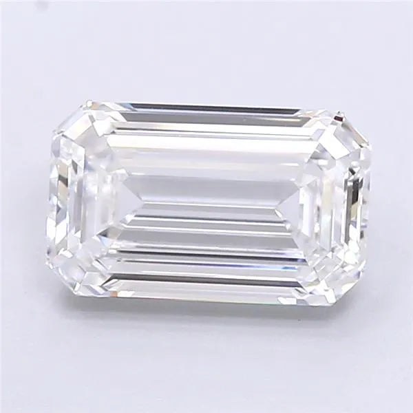 3.35ct Emerald Lab Grown Diamond (Colour E, Clarity VVS2, IGI Certified)