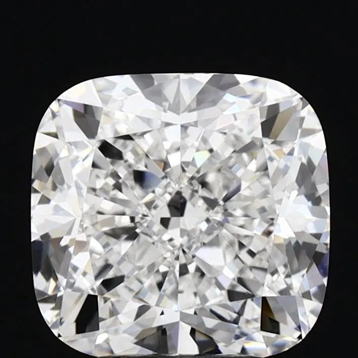 3.92ct Cushion brilliant Lab Grown Diamond (Colour E, Clarity VVS2, IGI Certified)