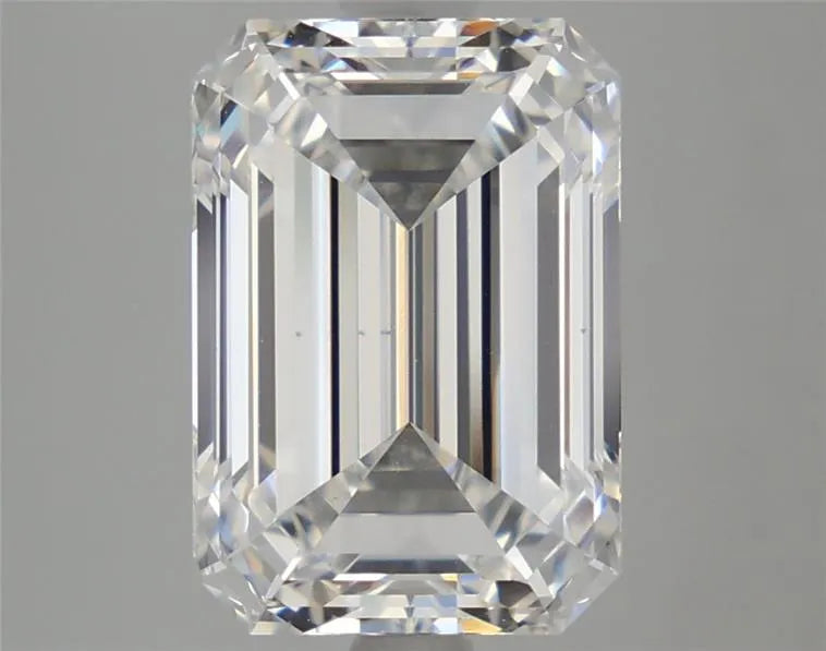 4.00ct Emerald Lab Grown Diamond (Colour E, Clarity VS2, IGI Certified)
