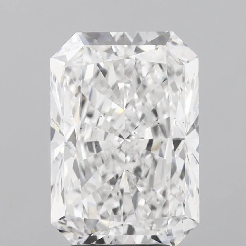 4.01ct Radiant Lab Grown Diamond (Colour E, Clarity VS2, IGI Certified)