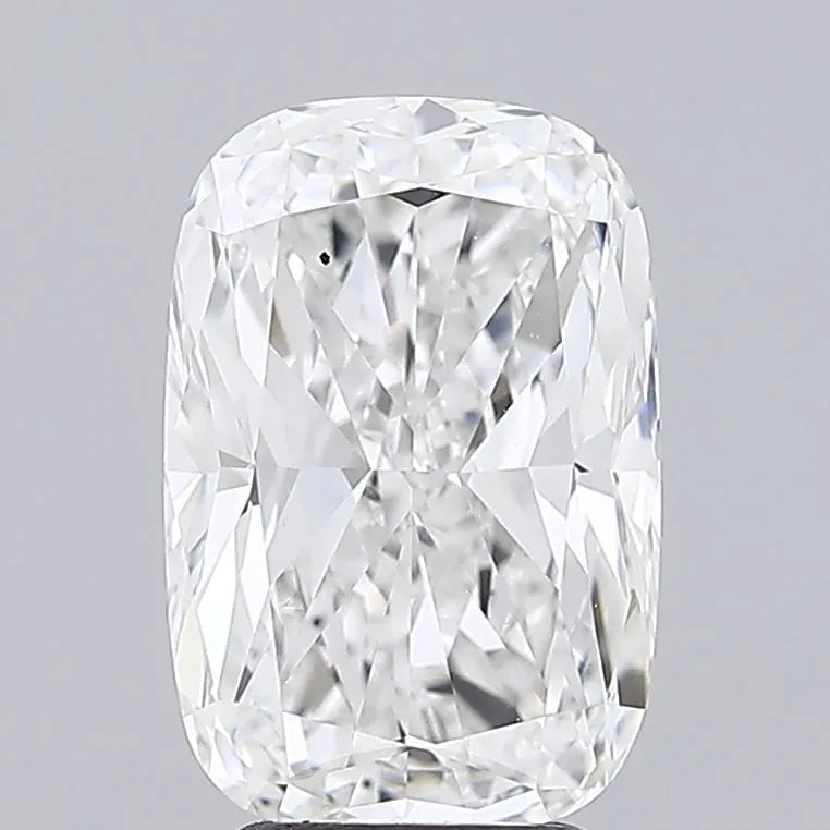 4.02ct Cushion modified Lab Grown Diamond (Colour E, Clarity VS2, IGI Certified)